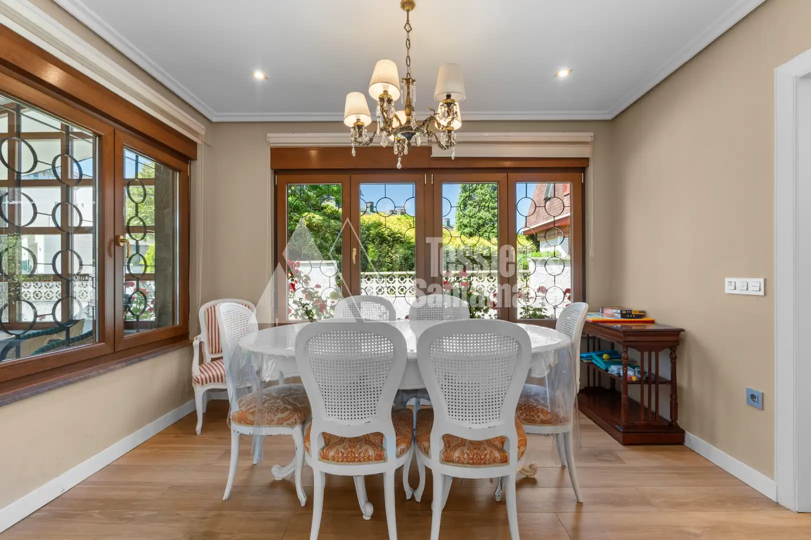 Comedor de Casa o chalet en venta en Castrillón con Calefacción, Jardín privado y Terraza