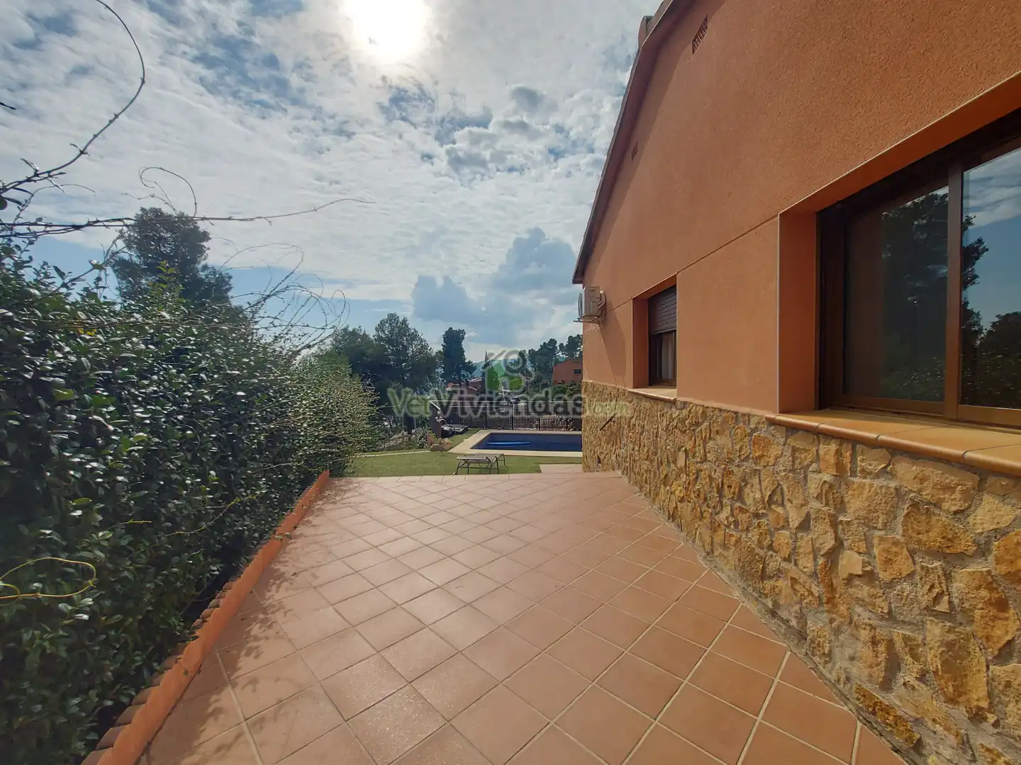 Jardí de Casa o xalet en venda en Corbera de Llobregat amb Aire condicionat, Calefacció i Jardí privat