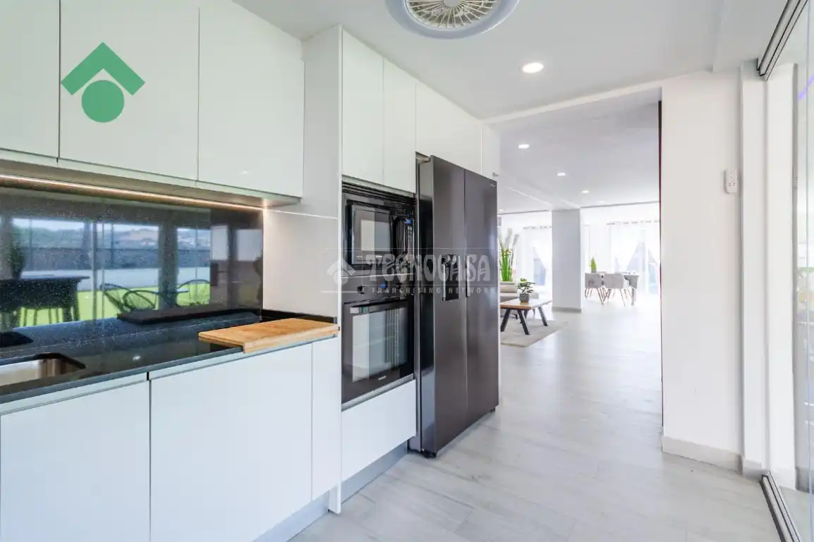 Kitchen of Houses for sale in Vélez-Málaga  with Air Conditioner, Terrace and Swimming Pool