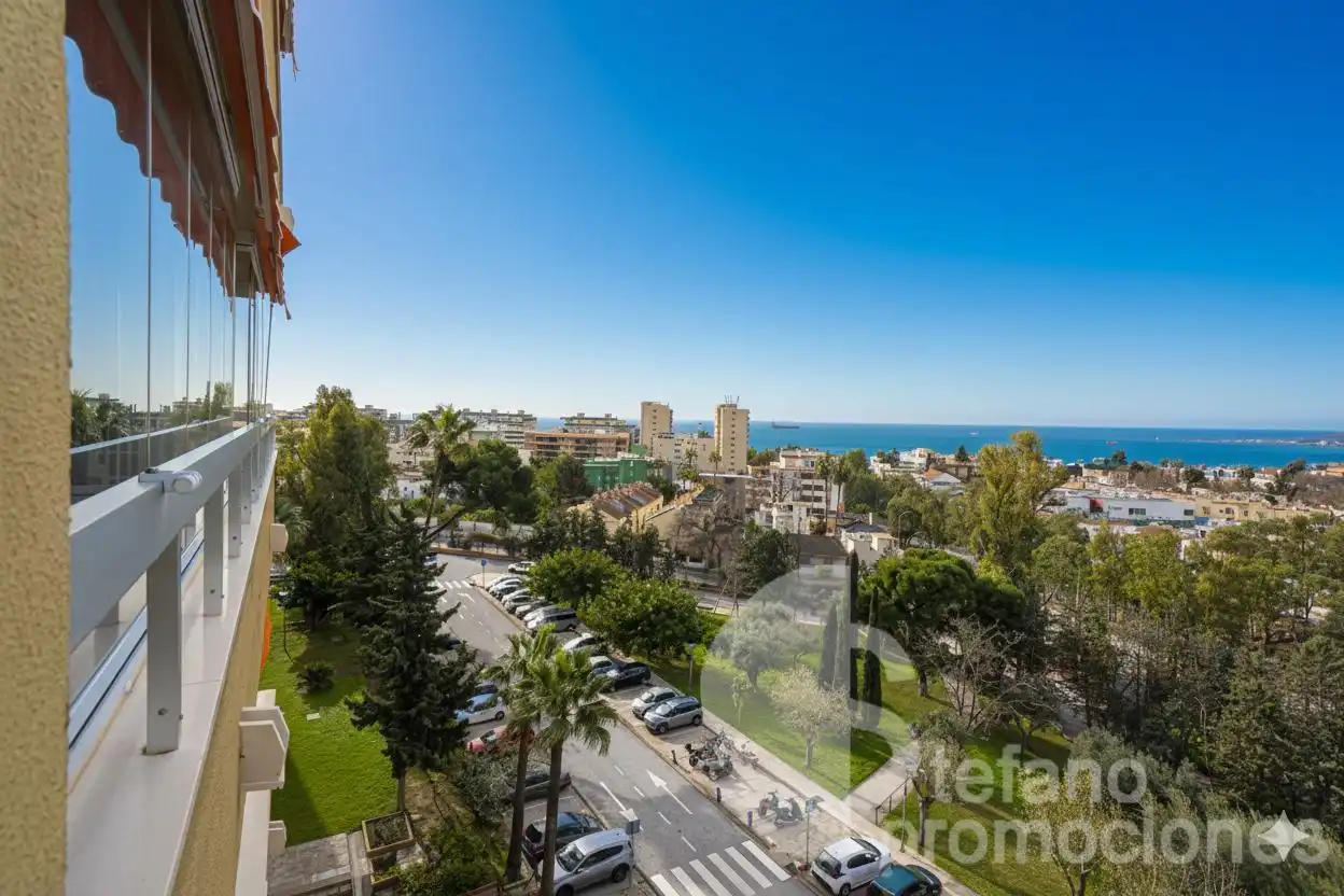 Exterior view of Flat for sale in Málaga  with Parquet flooring, Terrace and Storage room