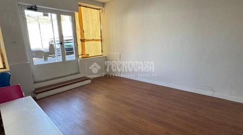 Photo 4 of Premises to rent in Reyes, Madrid