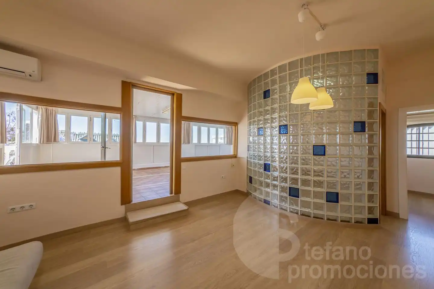 Attic for sale in Málaga  with Air Conditioner, Terrace and Storage room