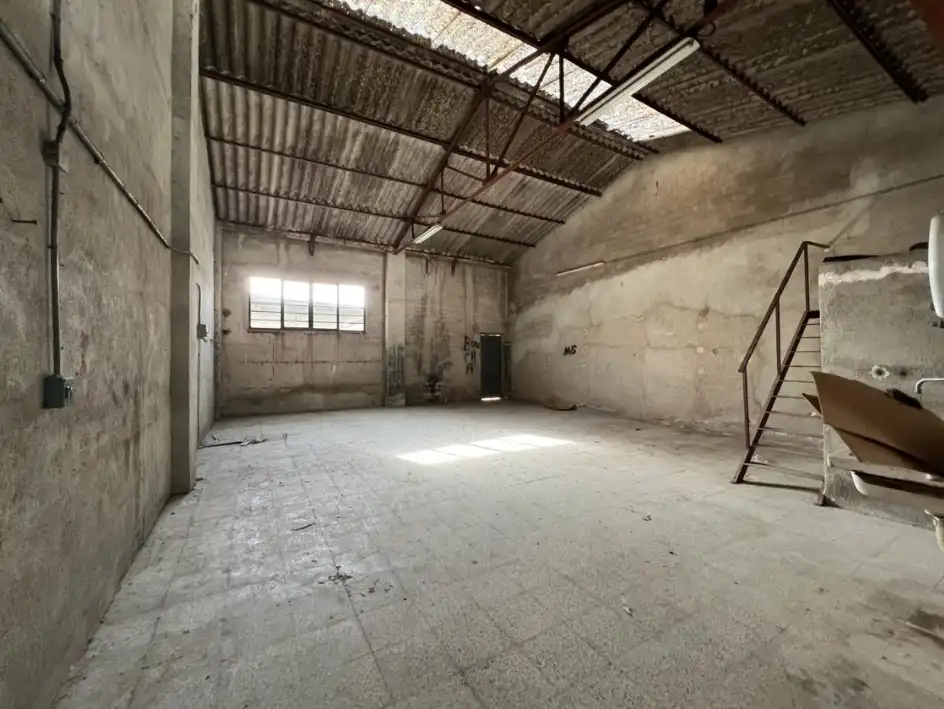 Nave industrielle à vendre à Carrer Josep Grabulosa, imagen 11