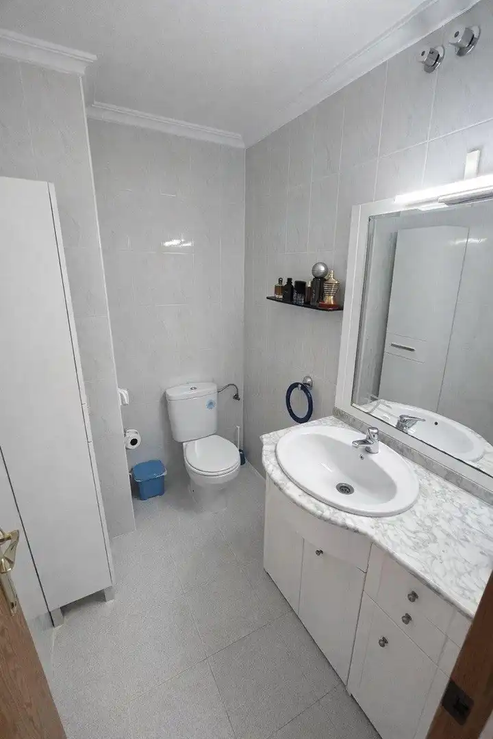 Bathroom of Attic for sale in Almansa  with Terrace