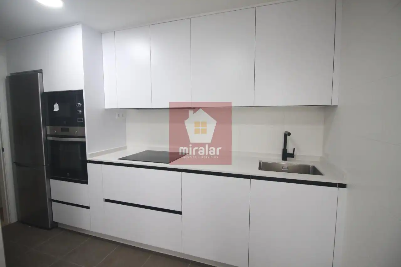 Flat with lift for sale in Salvaterra de Miño