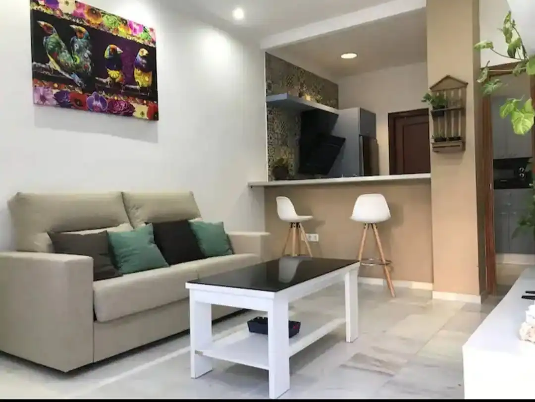 Apartamento de alquiler en Calle del Correo, Centro - Calzada - Cabo Noval