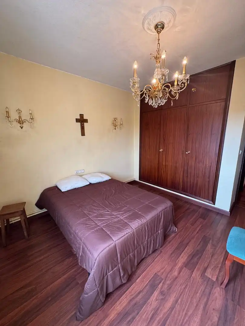 Dormitori de Apartament en venda en Medina de Rioseco amb Calefacció, Traster i Moblat