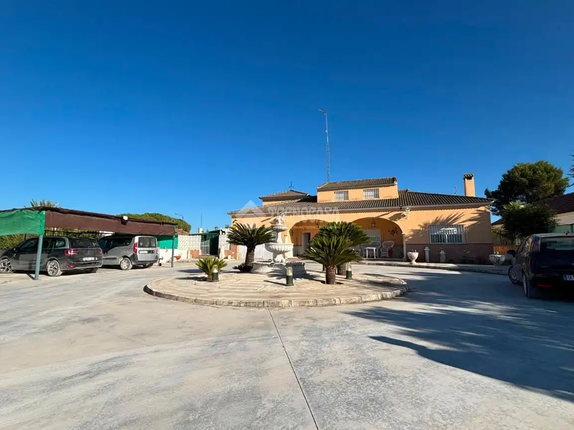 Casa rústica amb piscina en venda a LAS MONJAS, imagen 2
