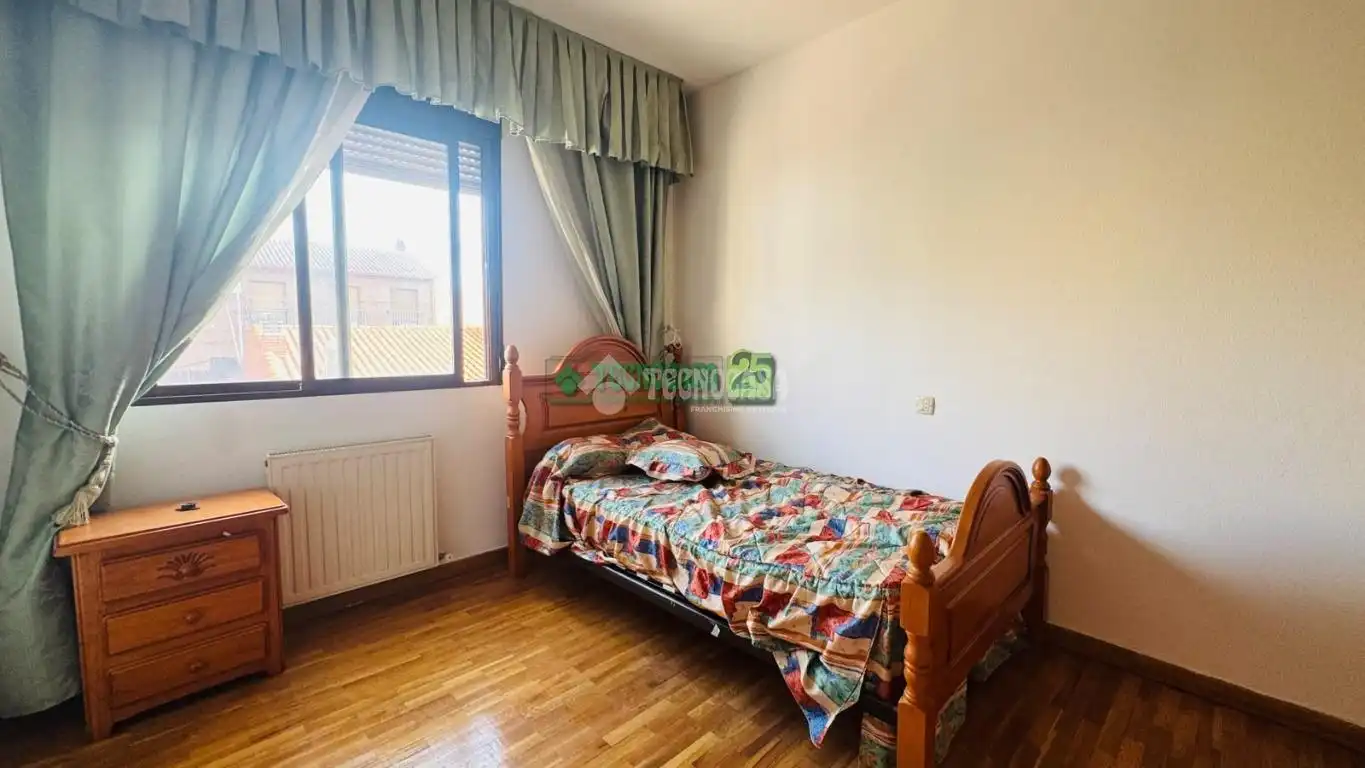 Vivienda con jardín en venta en Bargas, imagen 28