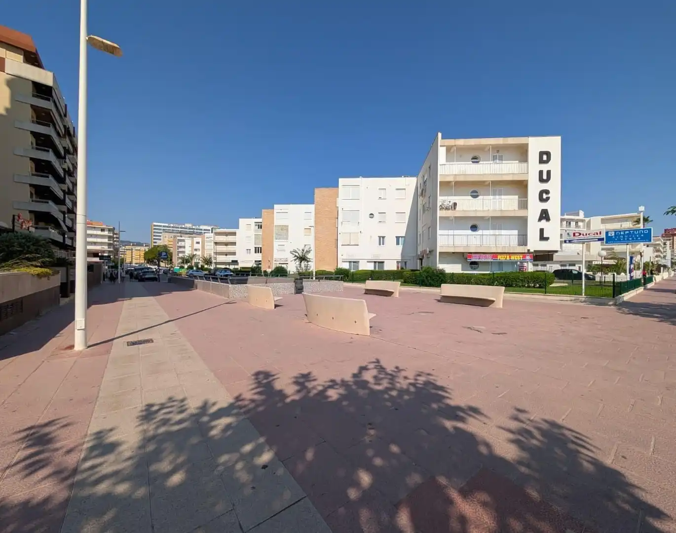 Vista exterior de Apartament en venda en Gandia amb Terrassa, Balcó i Piscina comunitària