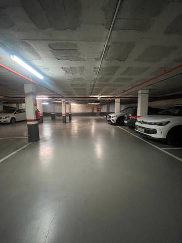 Garaje en Venta en Carrer de la Marina en Fort Pienc