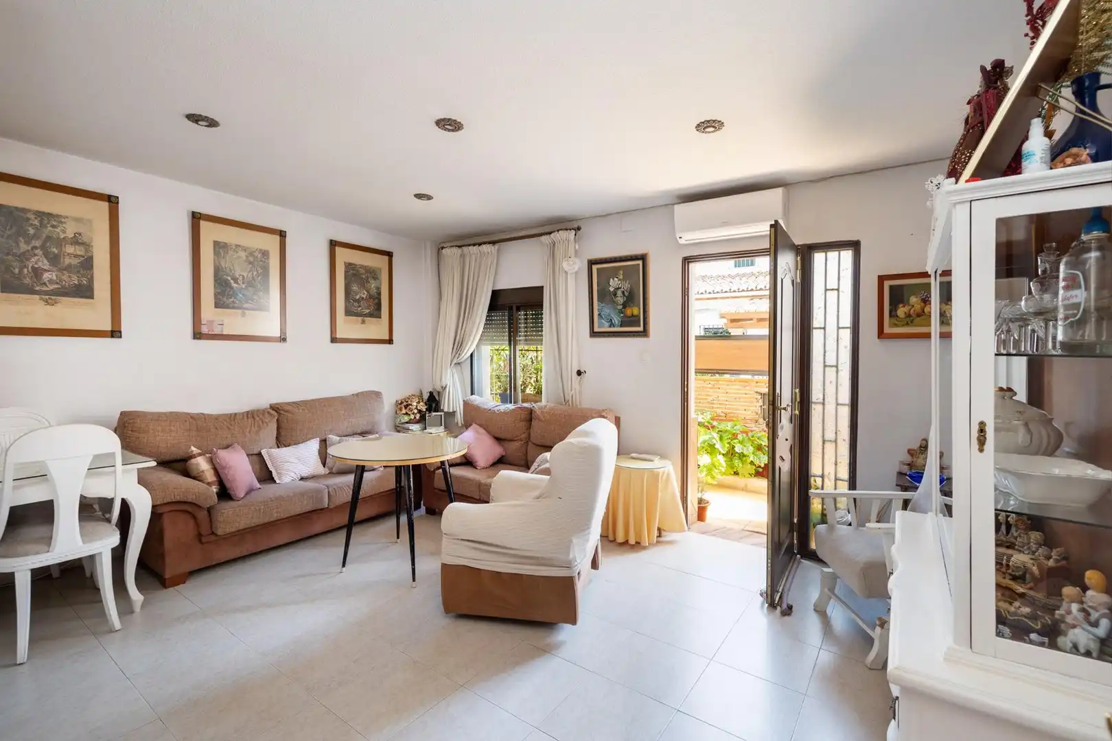 Garden of Houses for sale in Granada  with Air Conditioner, Heating and Private garden