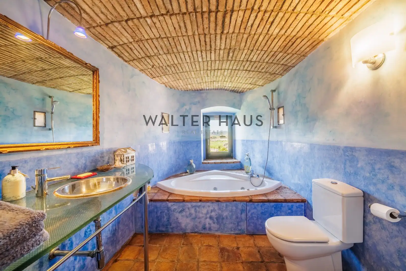 Bathroom of Country homes for sale in L'Escala  with Heating, Private garden and Terrace