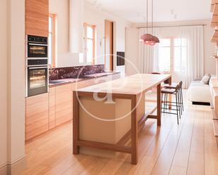 Kitchen of Flat for sale in  Barcelona Capital  with Heating