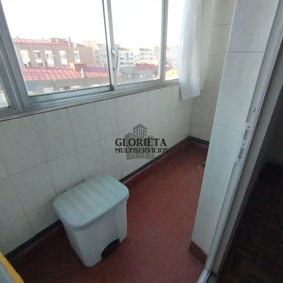 Baño de Piso en venta en Vigo  con Calefacción, Parquet y Terraza