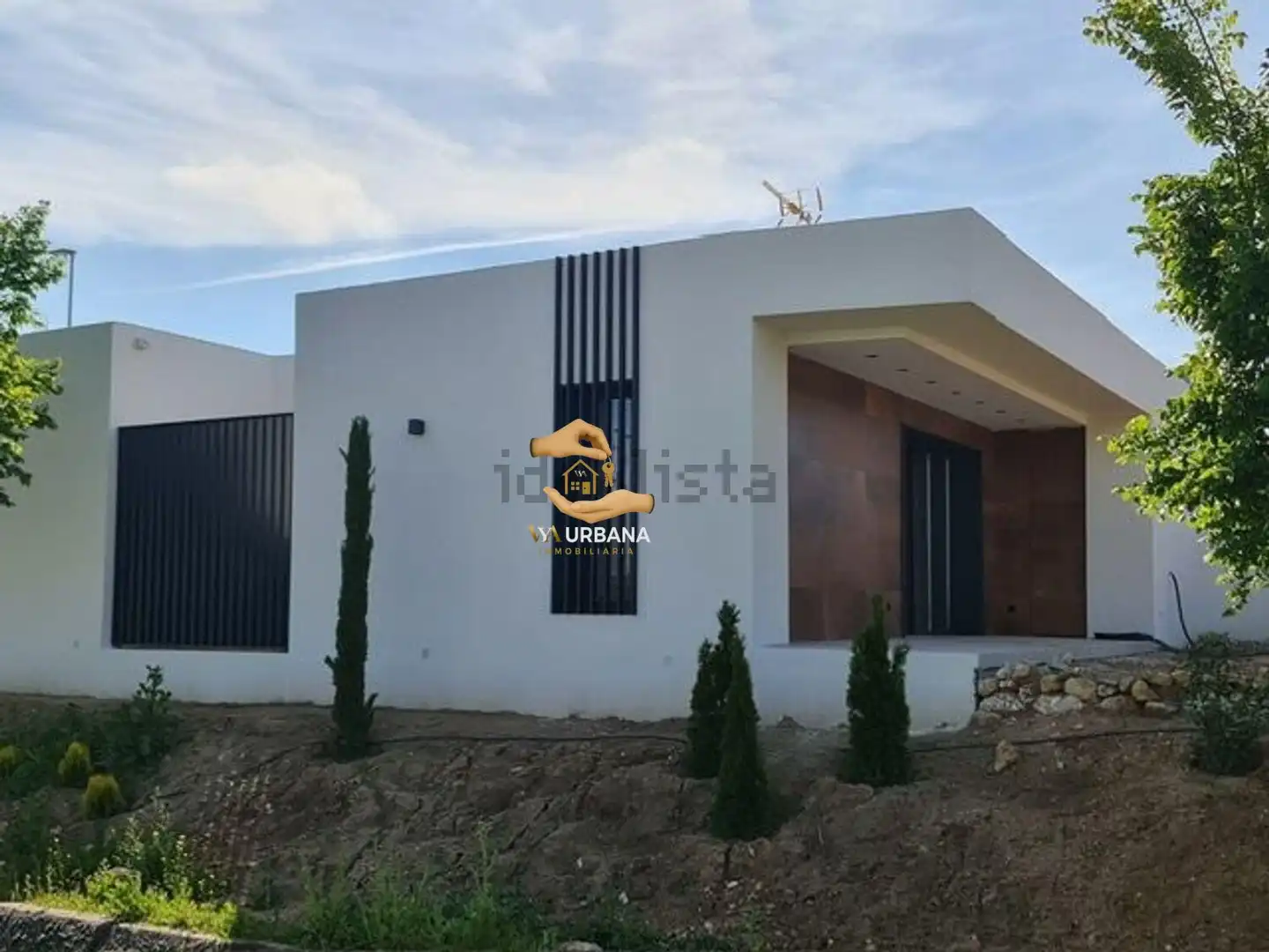 Vista exterior de Pis en venda en Carbajosa de la Sagrada