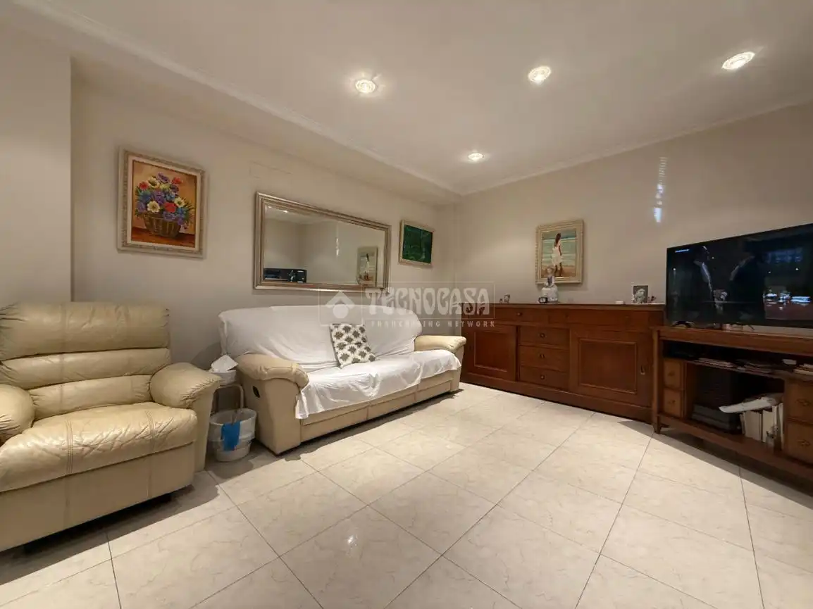 Sala de estar de Piso en venta en  Valencia Capital con Aire acondicionado y Balcón