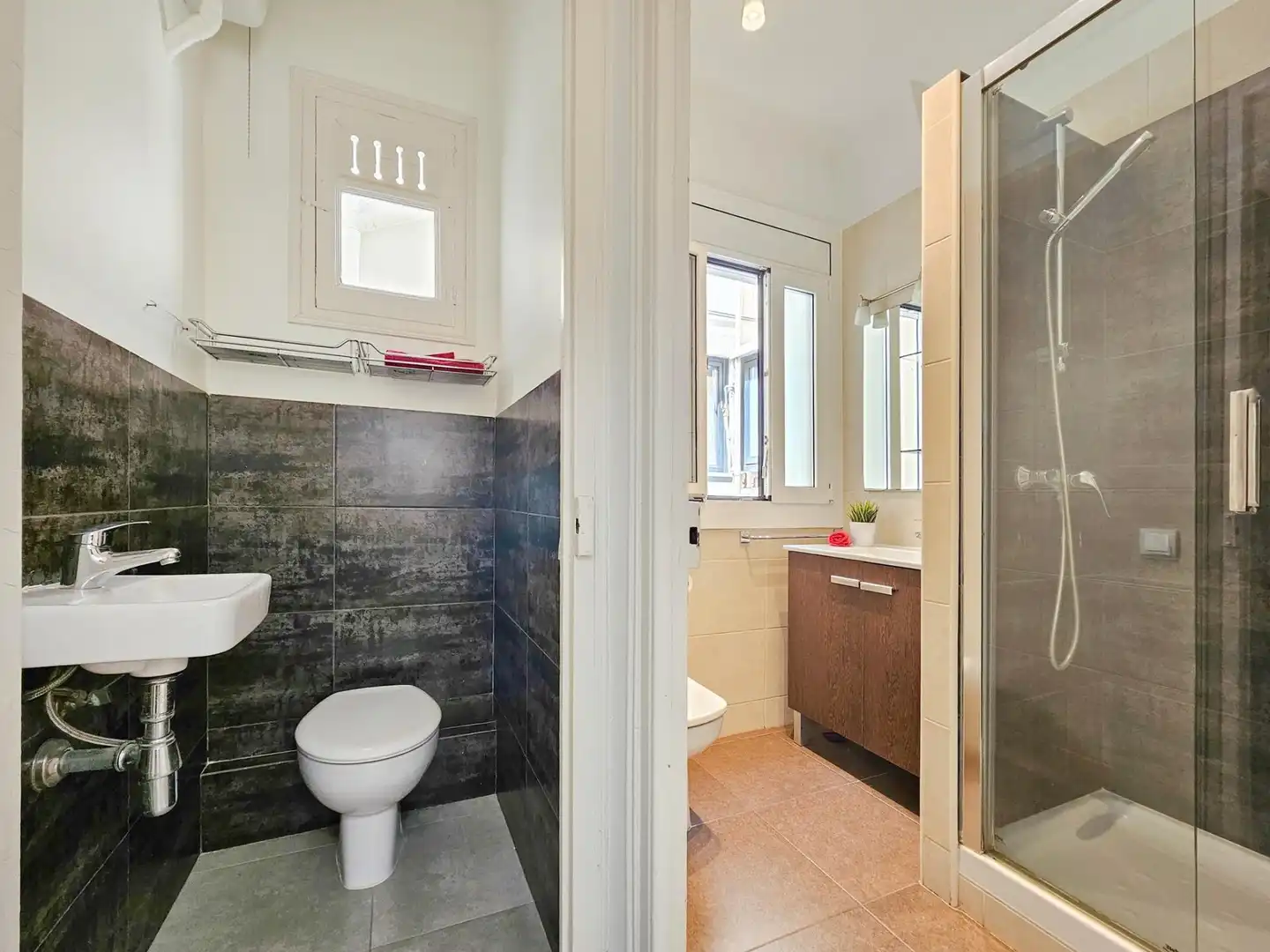 Baño de Apartamento en venta en Barcelona