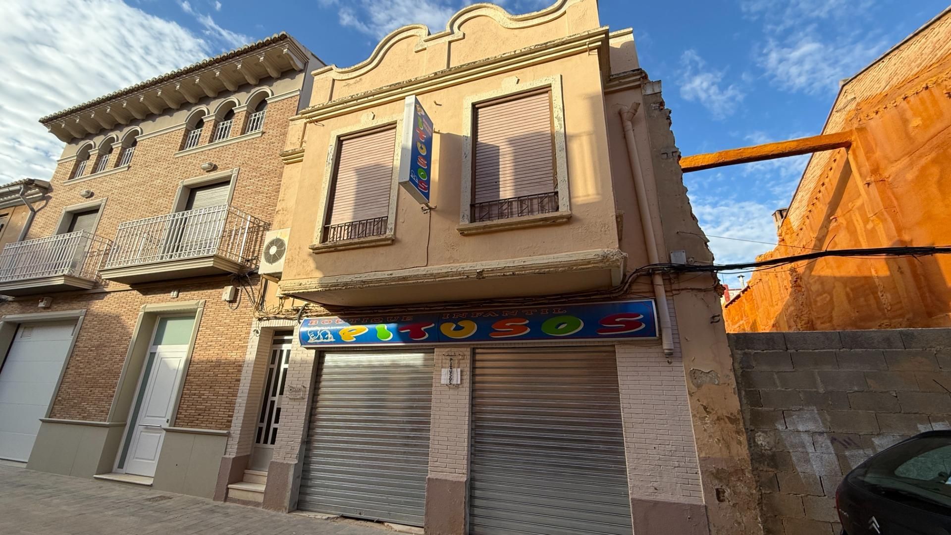 Vista exterior de Casa o xalet en venda en Paiporta