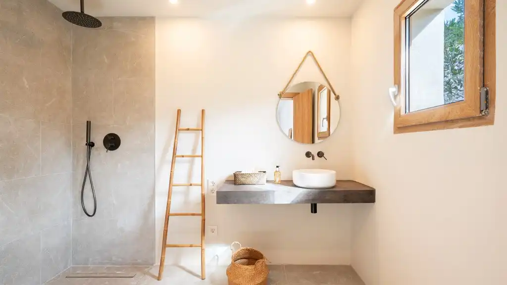 Bathroom of Houses for sale in Banyalbufar  with Air Conditioner, Private garden and Terrace