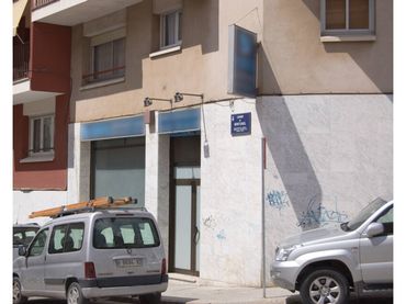 Locale commerciale in vendita a Calle Monturiol