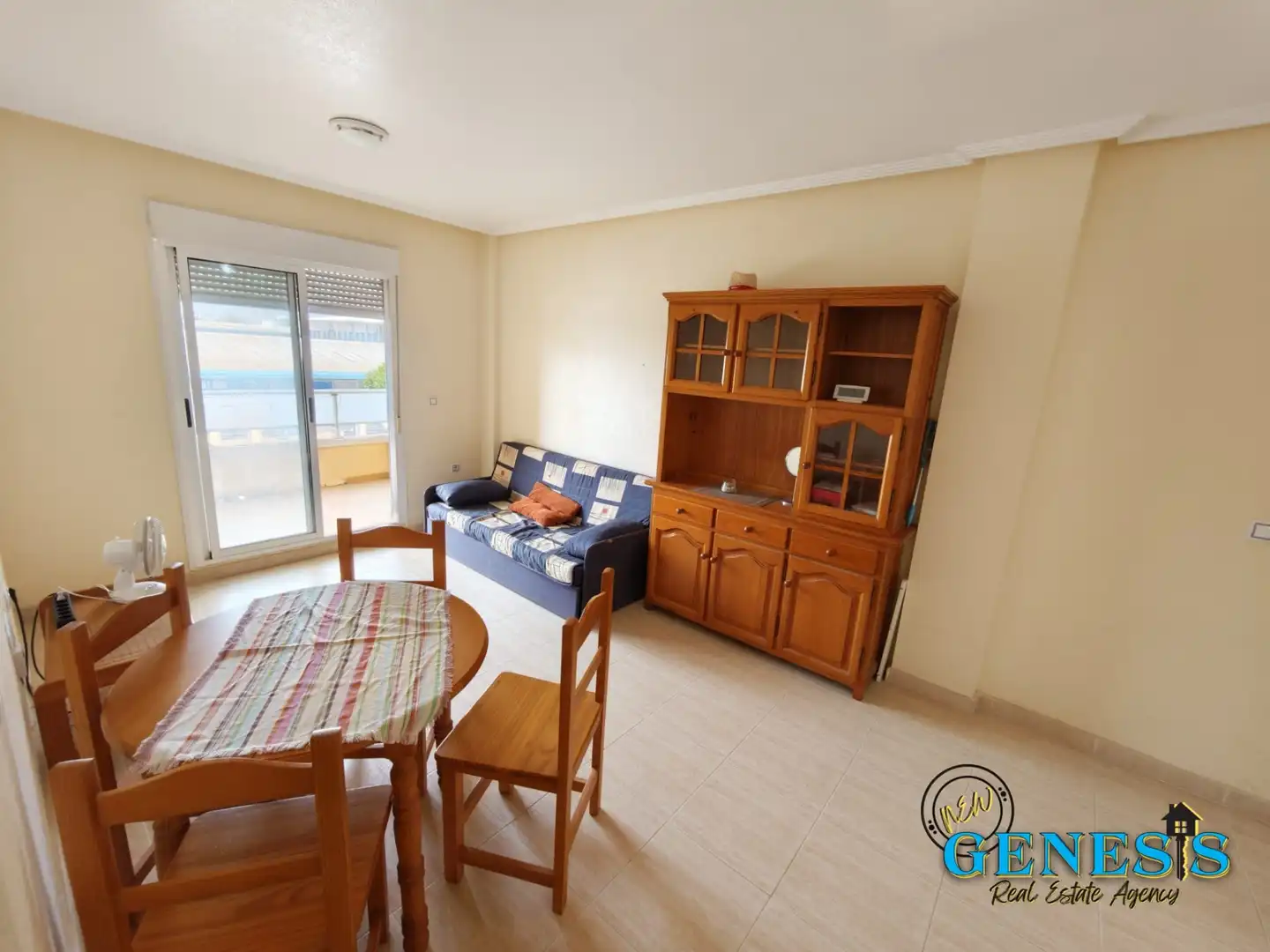 Sala d'estar de Apartament en venda en Torrevieja amb Aire condicionat, Moblat i Rentadora