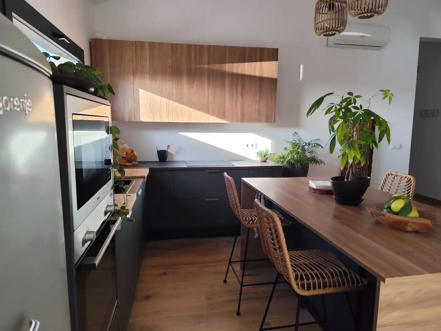 Detached house with pool for sale in Calle arc de Sant Martí 14, imagen 4