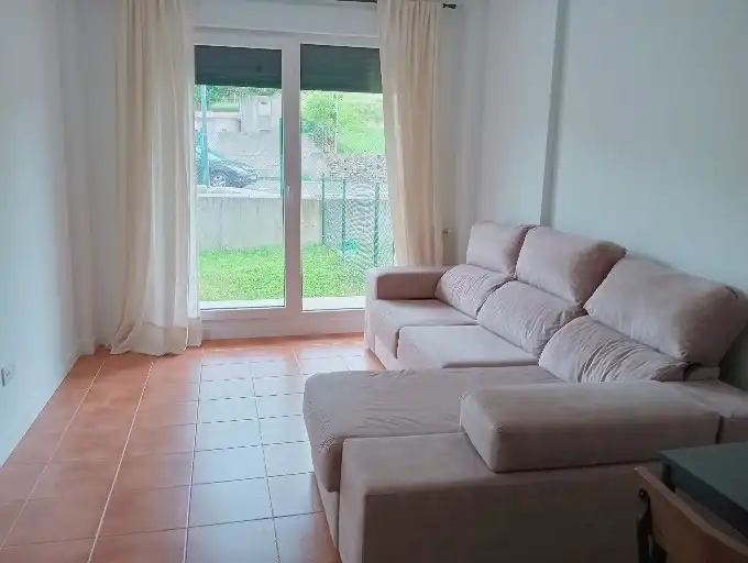 Living room of Flat for rent in Miengo  with Heating, Private garden and Parquet flooring