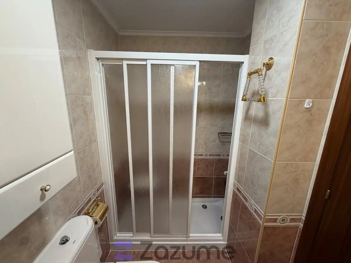 Flat for rent in C. Magallanes, Numancia - San Fernando