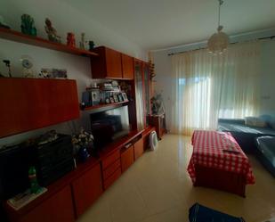 Sala d'estar de Pis en venda en La Línea de la Concepción amb Terrassa