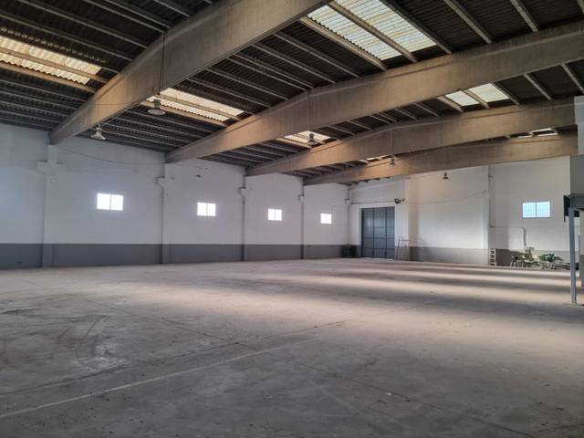 Nave industrial en Venta en Loriguilla