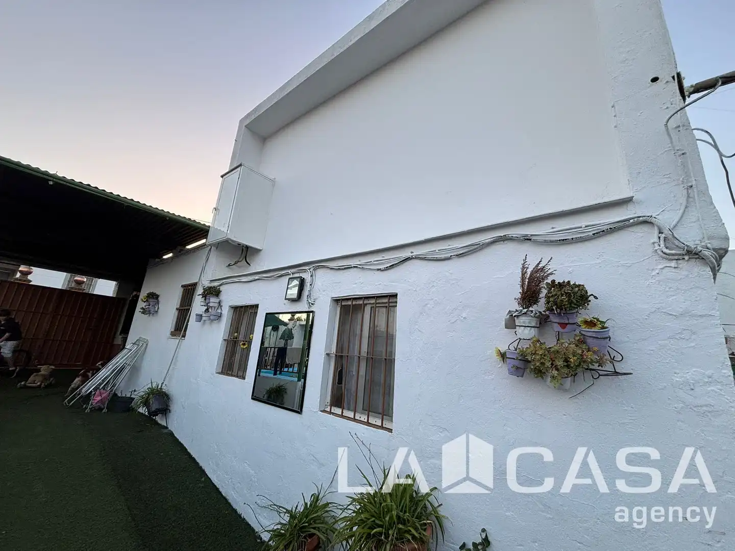 Vista exterior de Casa o xalet en venda en Alcalá de Guadaira amb Traster