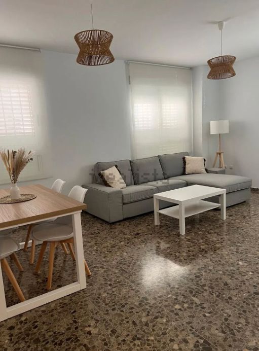 Sala d'estar de Pis de lloguer en Silla amb Aire condicionat, Moblat i Forn