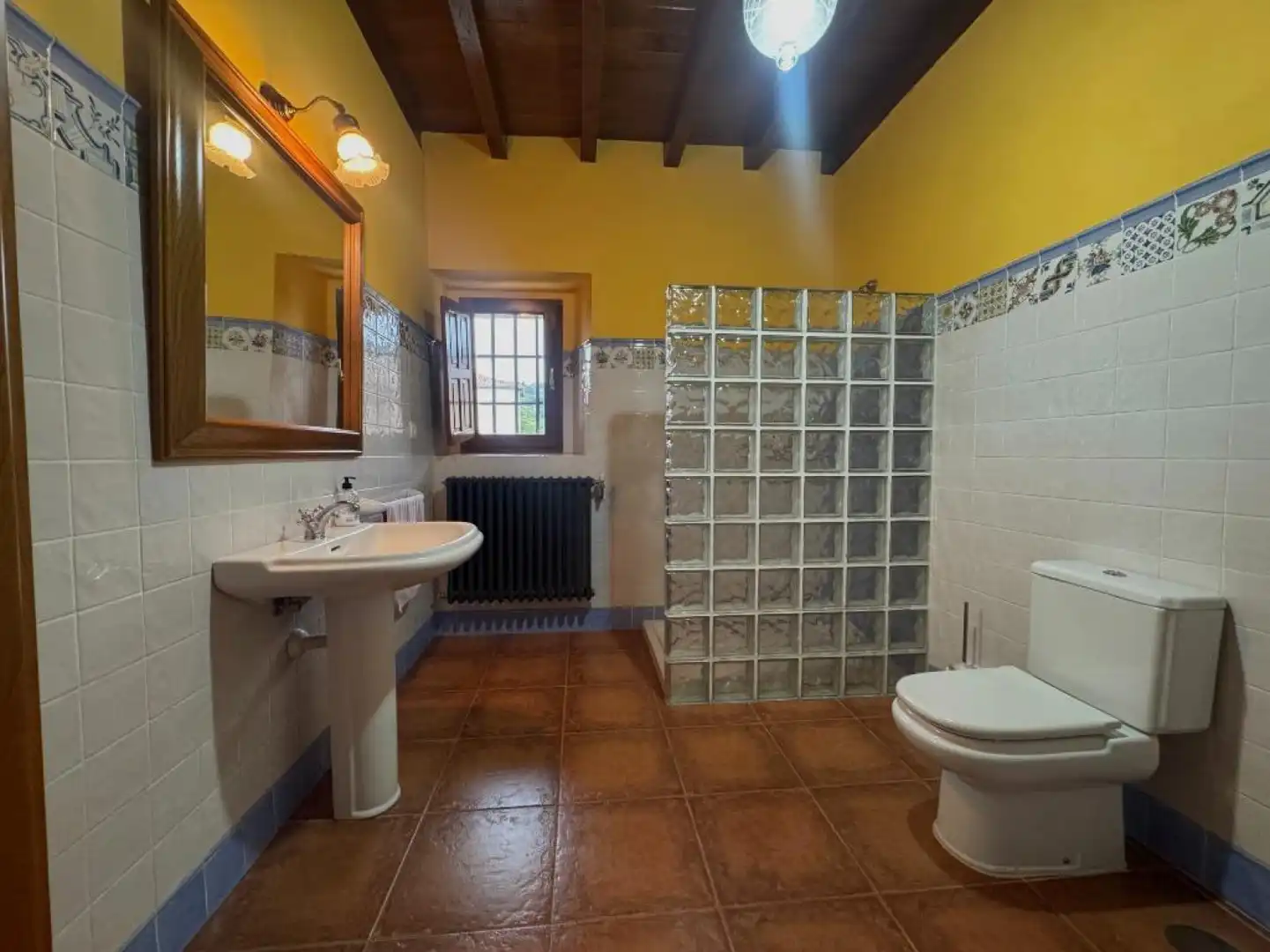 Baño de Casa o chalet en venta en Molledo con Calefacción, Jardín privado y Terraza