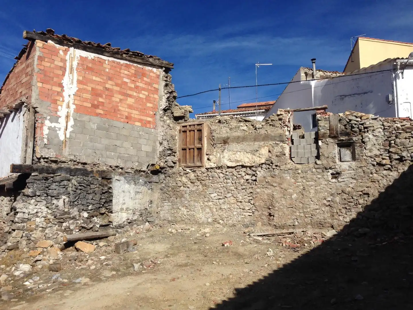 Vista exterior de Residencial en venda en Frías de Albarracín