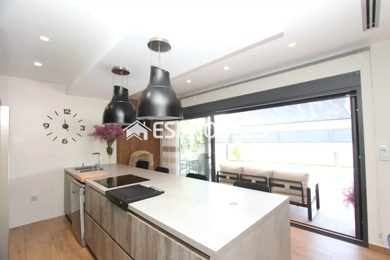Cocina de Casa o chalet en venta en Daya Nueva con Aire acondicionado, Calefacción y Terraza
