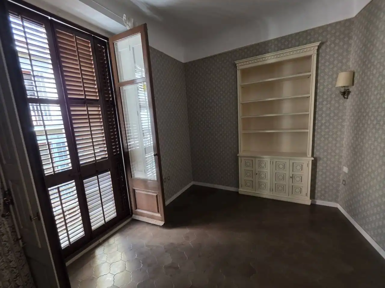Wohnzimmer von Gebäude zum Verkauf in Manresa