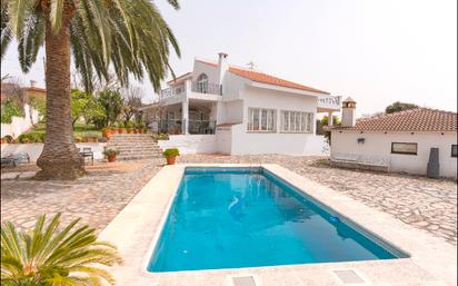 Swimming pool of House or chalet for sale in El Rosario  with Private garden, Parquet flooring and Terrace