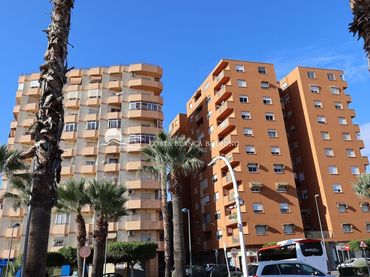 Apartamento con ascensor en venta en Centro Urbano