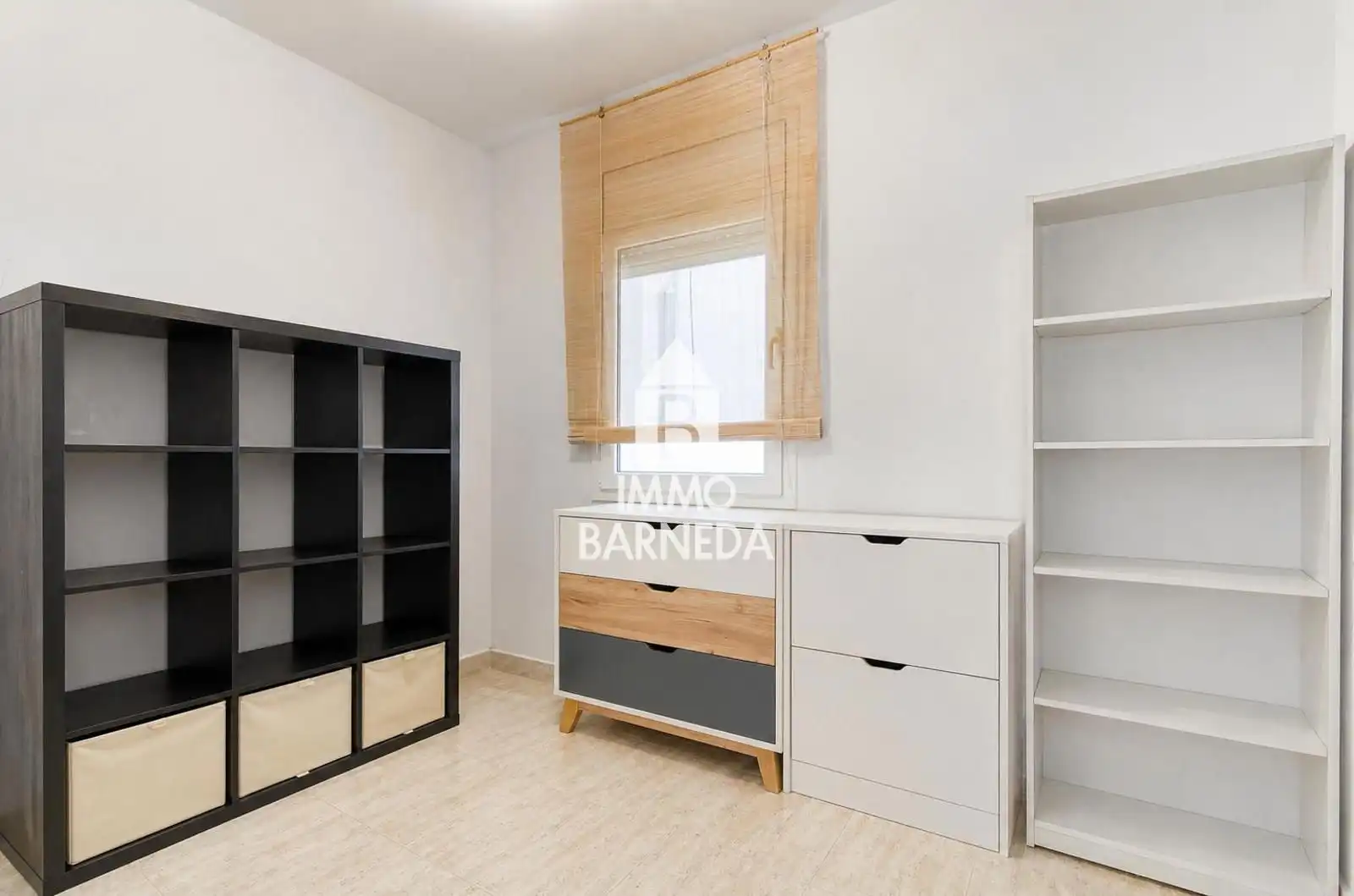 Schlafzimmer von Wohnung zum Verkauf in Roses mit Klimaanlage, Heizung und Terrasse