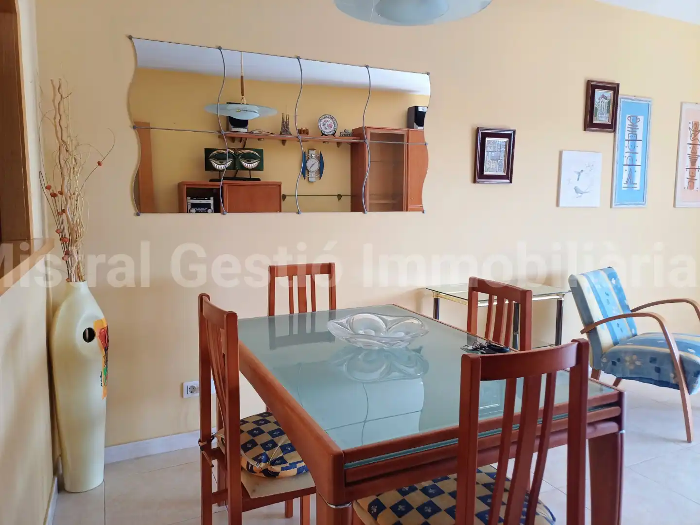 Esszimmer von Dachboden zum Verkauf in Calafell mit Klimaanlage, Terrasse und Abstellraum