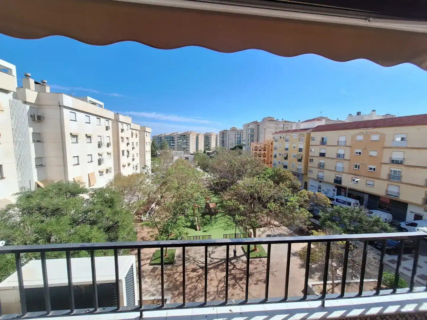 Außenansicht von Wohnung zum Verkauf in Málaga Capital mit Klimaanlage und Balkon