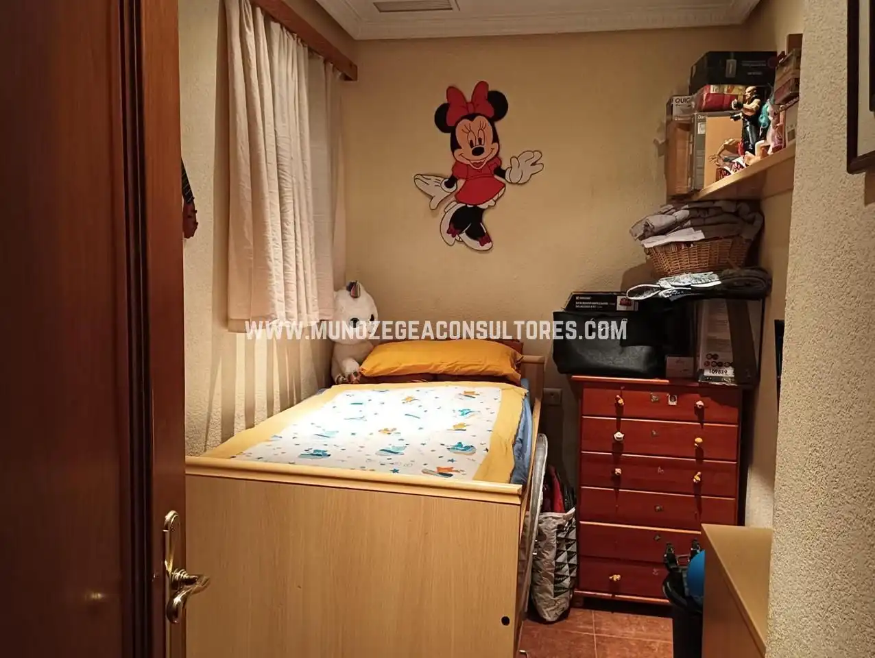 Schlafzimmer von Wohnung zum Verkauf in Lucena mit Klimaanlage, Terrasse und Abstellraum