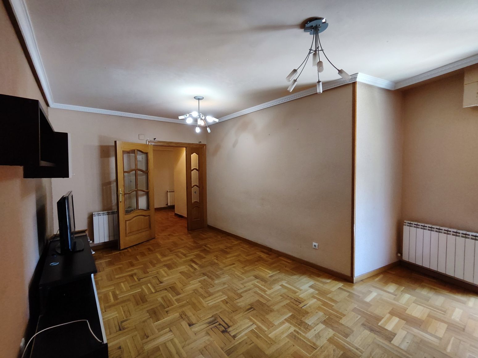 Sala de estar de Piso en venta en  Logroño con Calefacción, Parquet y Balcón
