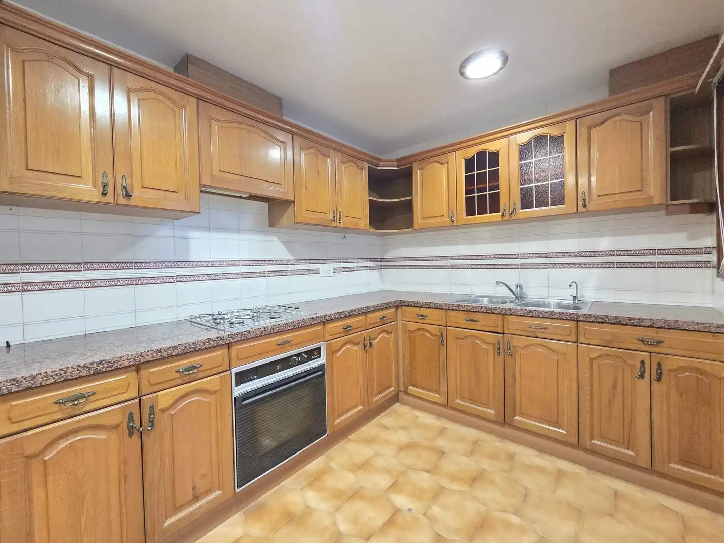 Cocina de Piso en venta en Gandia con Trastero y Balcón