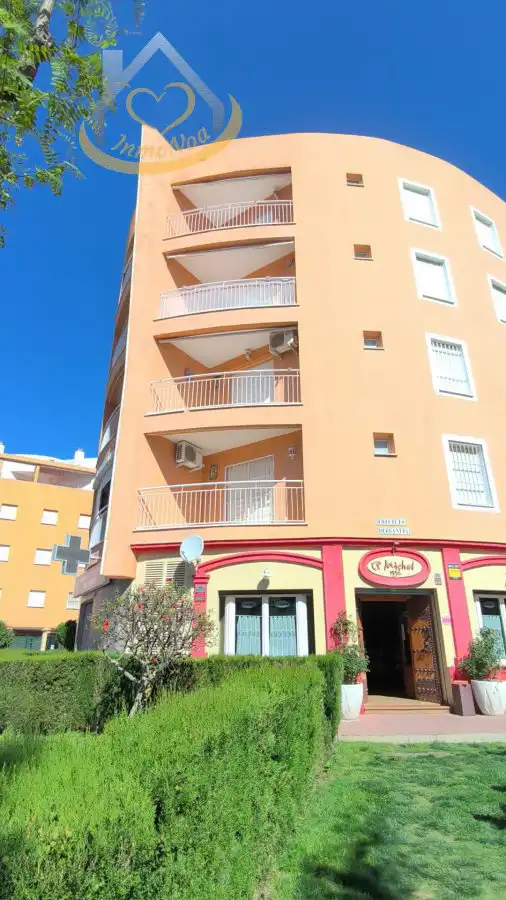 Vista exterior de Apartament en venda en La Antilla amb Terrassa i Moblat