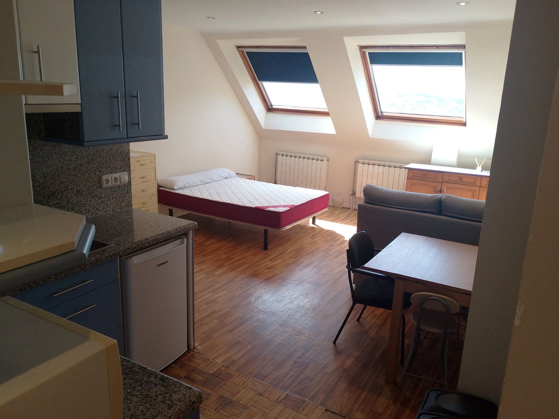 Bedroom of Study to rent in Oviedo   with Heating, Parquet flooring and Furnished