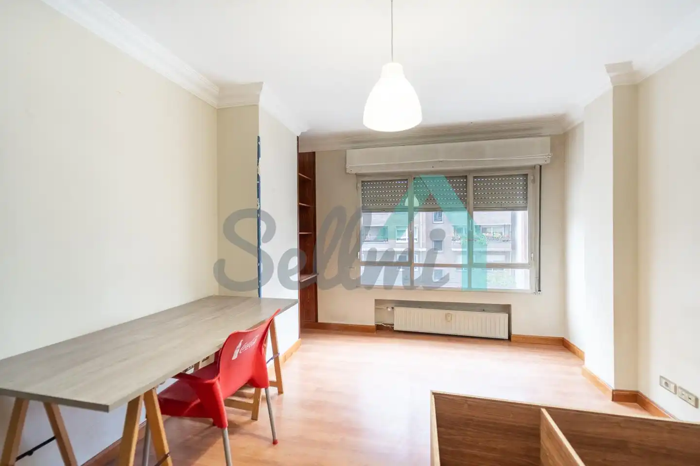 Sala de estar de Piso en venta en Oviedo  con Calefacción, Terraza y Trastero