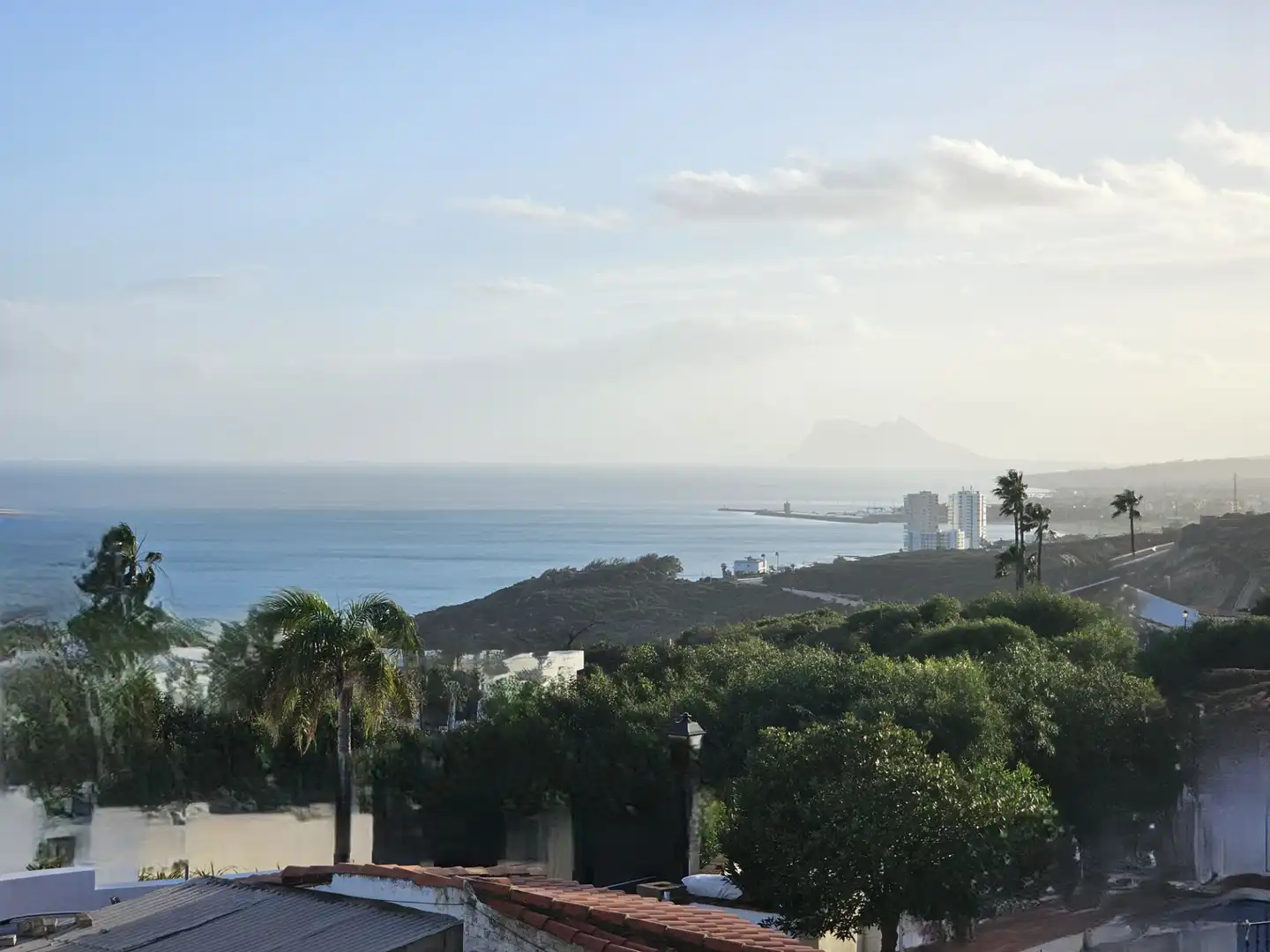 Chalet con jardín en venta en Torreguadiaro - San Diego