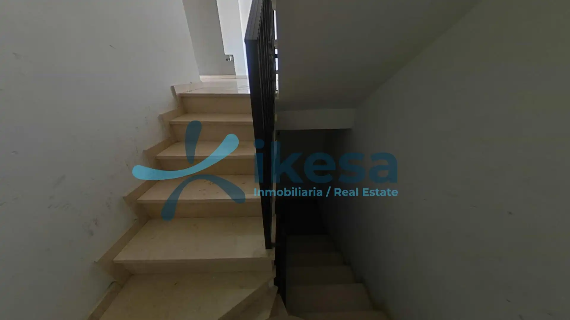 Casa adosada en venta en Tíjola